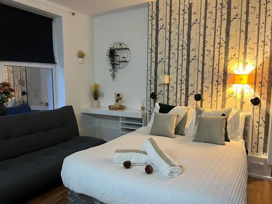 Tree Studio Apartment Barbican F3 Лондон Экстерьер фото